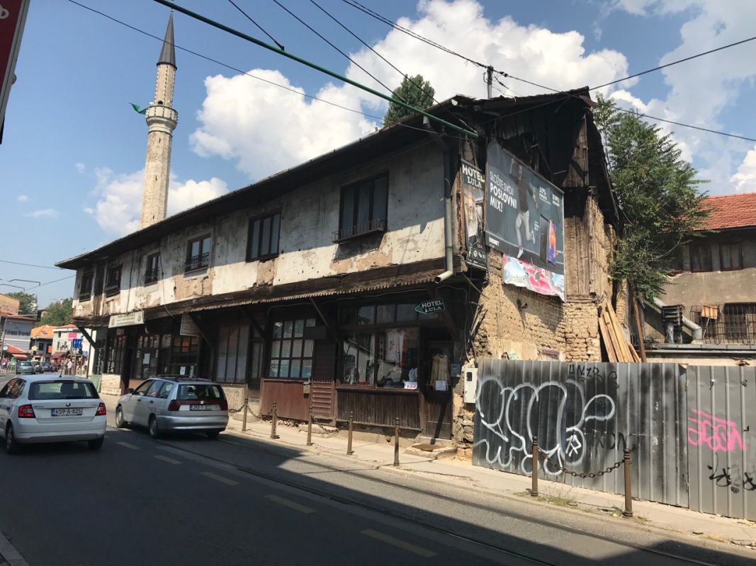 stambeno poslovni objekat carsija tramvajska starigrad