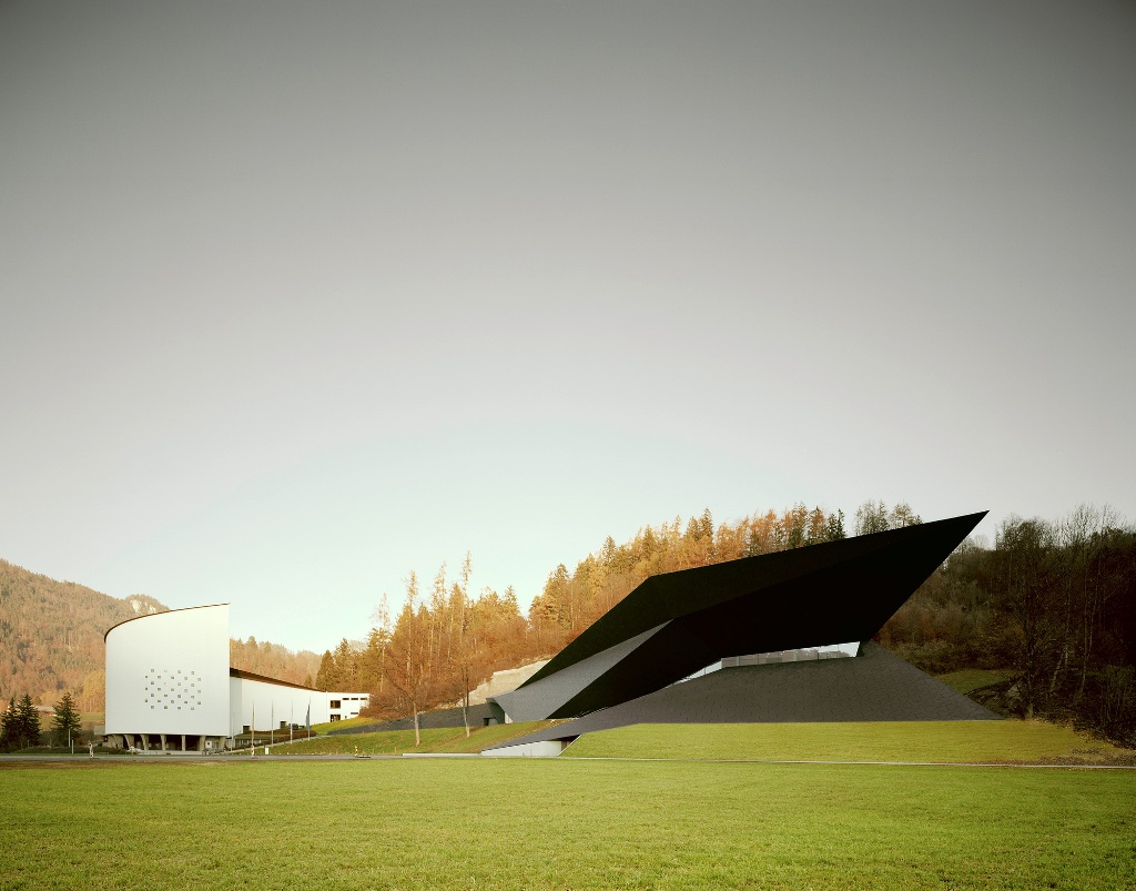 03Festival-Hall-Delugan-Meiss-Associated-Architects